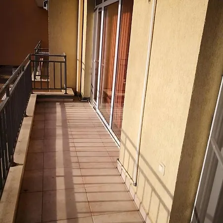 Kamelia Garden 2 * Слънчев бряг