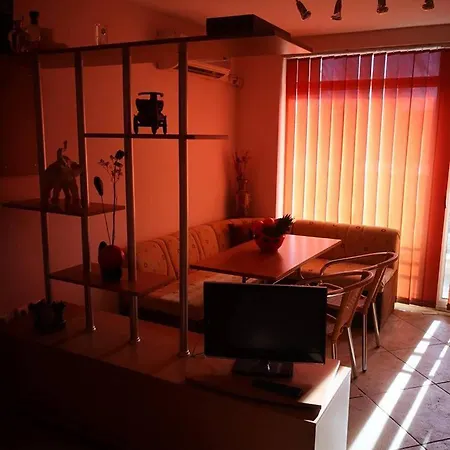 Kamelia Garden 2 Хотел Слънчев бряг